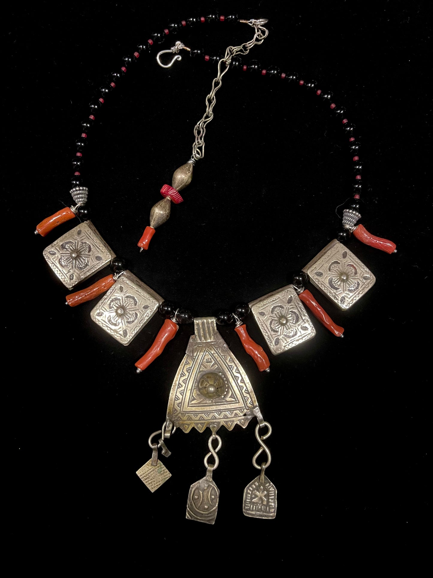 Silver and copper Tuareg amulet necklace