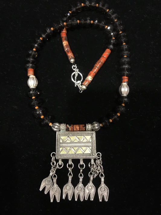 Omani amulet pendant necklace