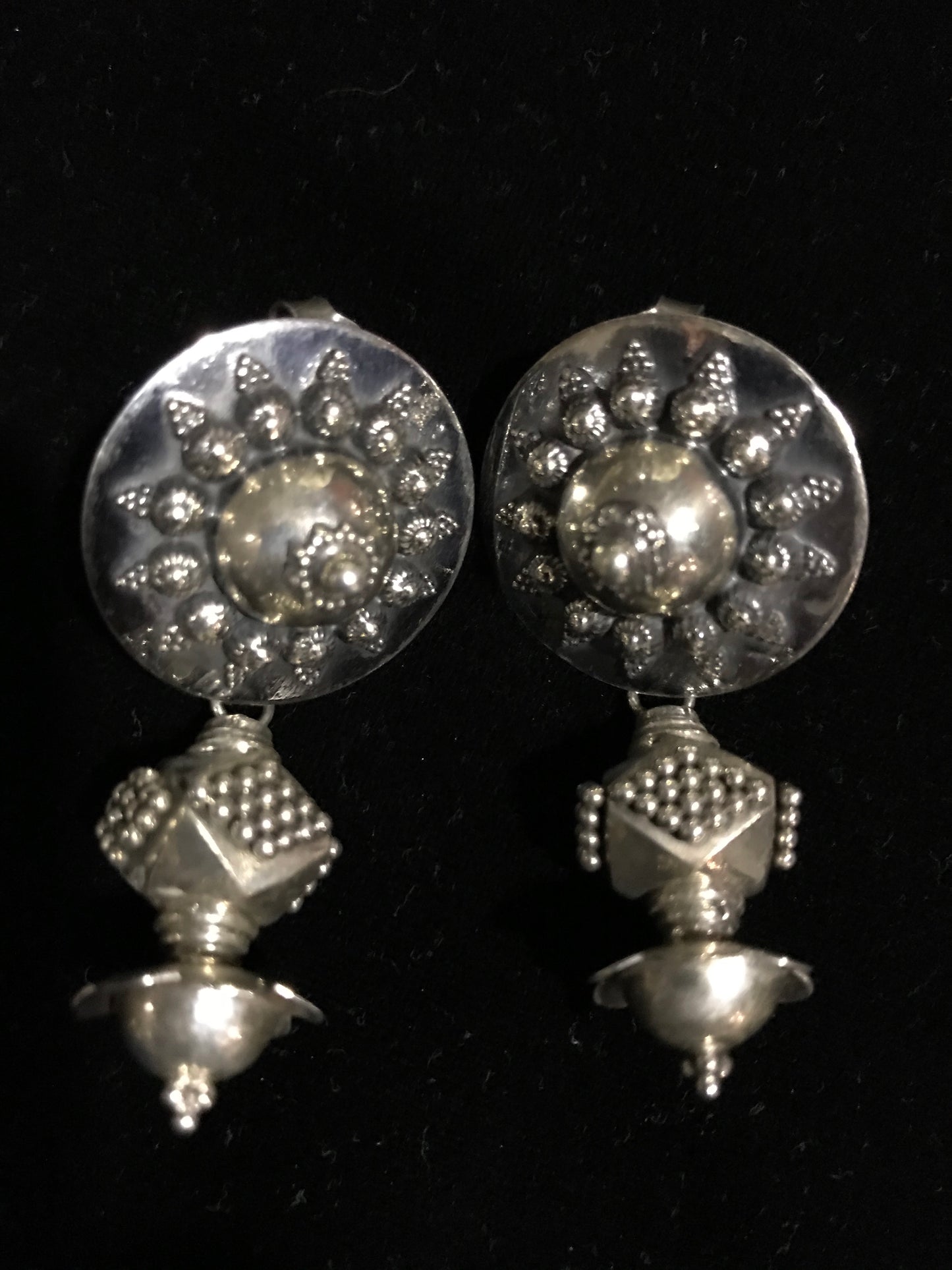Round silver stud and silver drops