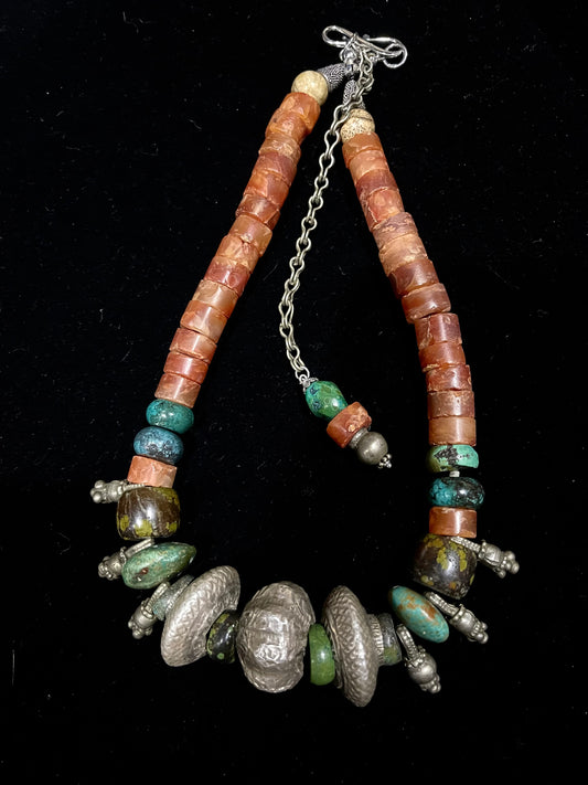 Tibetan antique silver Tilhari bead necklace