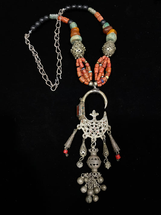 Antique Moroccan temporal necklace