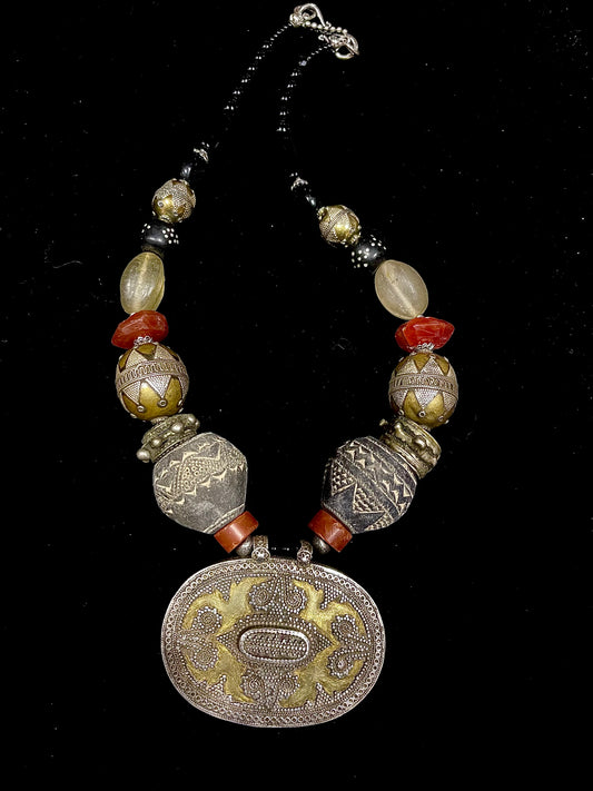 Kazakh Pendabt necklace